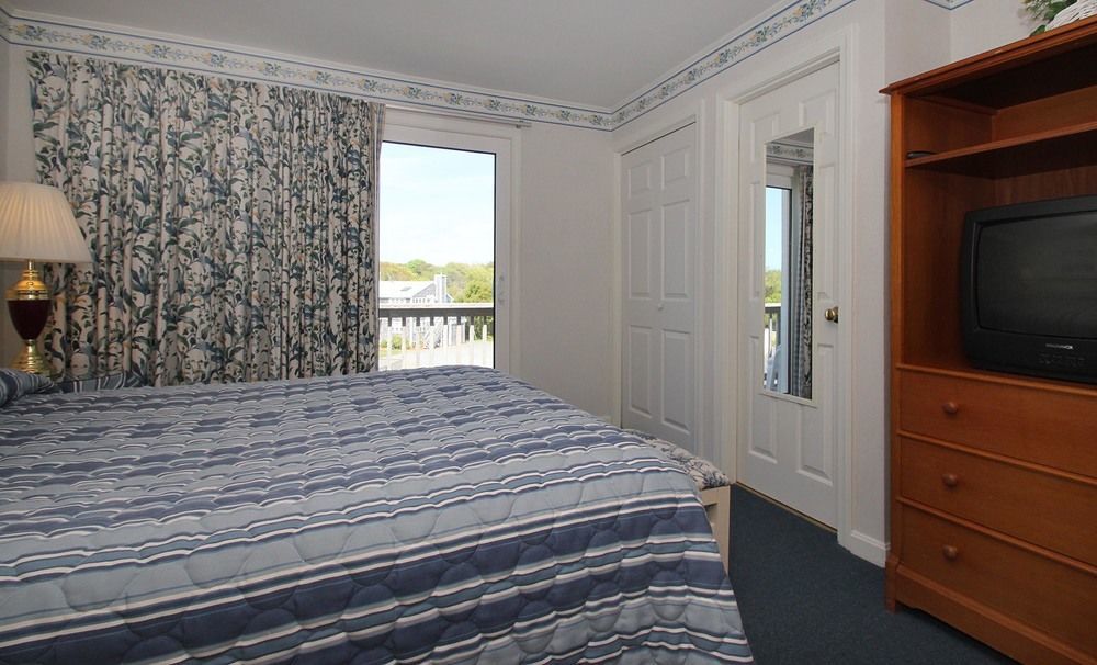 Colonial Acres Resort West Yarmouth Exteriör bild