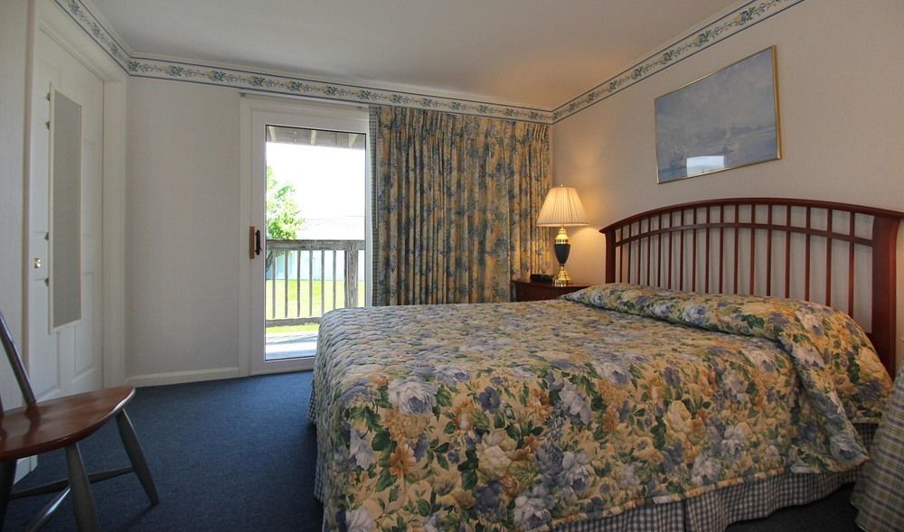 Colonial Acres Resort West Yarmouth Exteriör bild