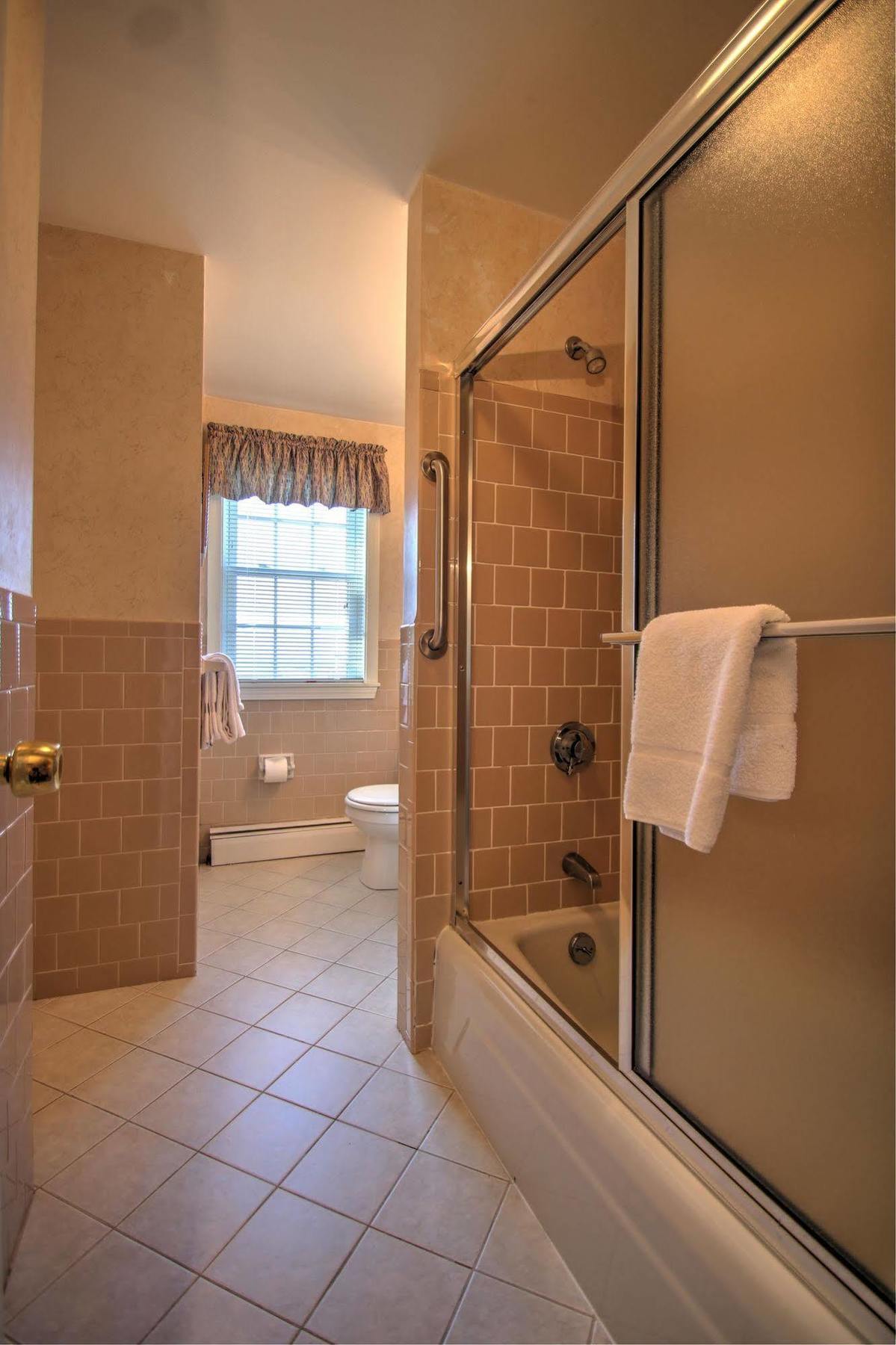 Colonial Acres Resort West Yarmouth Exteriör bild