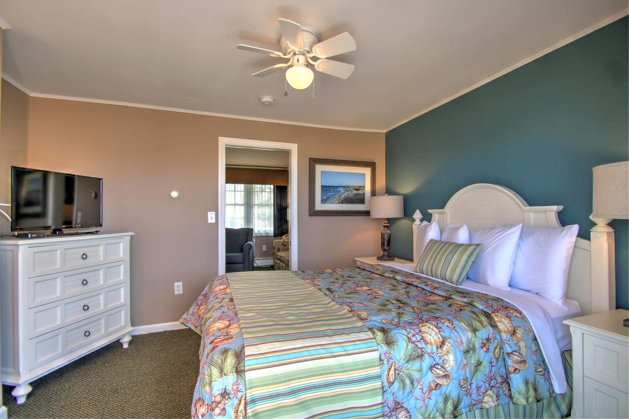 Colonial Acres Resort West Yarmouth Exteriör bild