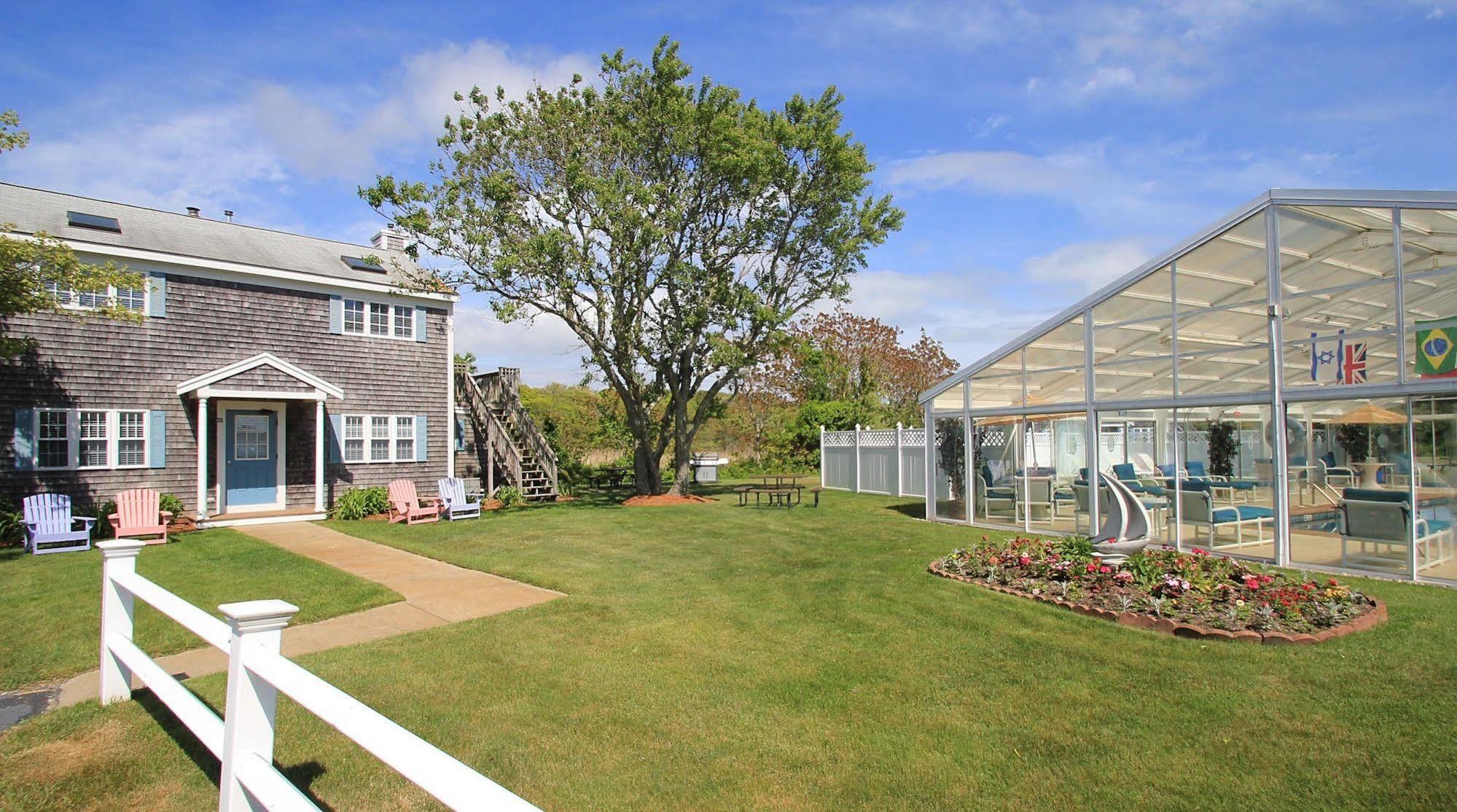 Colonial Acres Resort West Yarmouth Exteriör bild